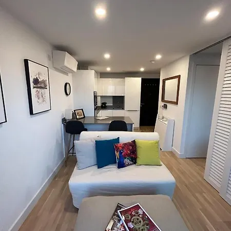 Forbes Suite1103 -hosted By Sweetstay Gibraltar